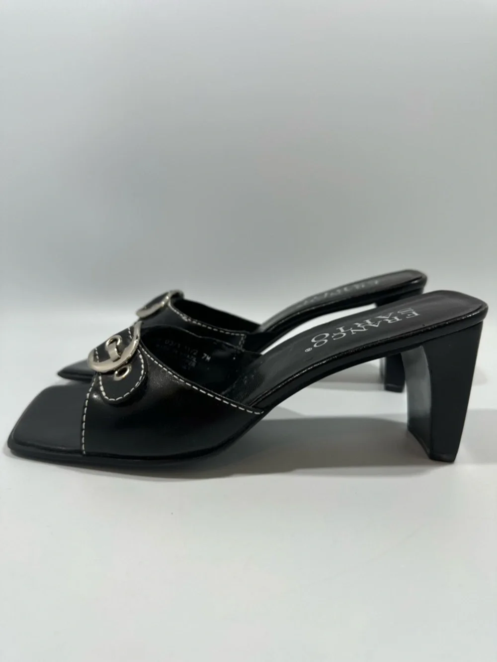 Vintage Y2K Franco Sarto Black Leather Buckle Detail Heels 7 Witchy Whimsigoth - Picture 2 of 11